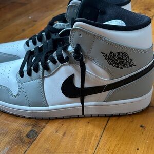 Jordan 1 Mid Light Smoke White and Gray Sneakers